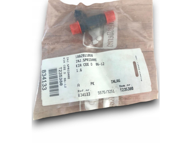 Vstřikovač 904YM-QC08831   KIA Ceed     