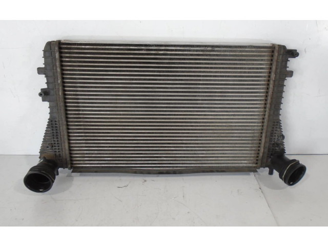 Интеркулер  1K0145803CD   Volkswagen Golf Plus 