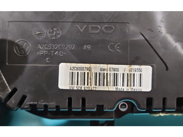 Přístrojová deska  Volkswagen Jetta VI 2012 5C6920872, IMPRK1459906  