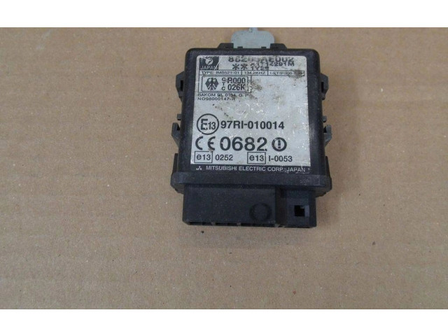 Řídící jednotka 88205AE002   Subaru Outback 2002
