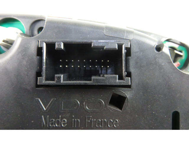 Přístrojová deska  Peugeot 607 2002 110008883020, 9649677380  