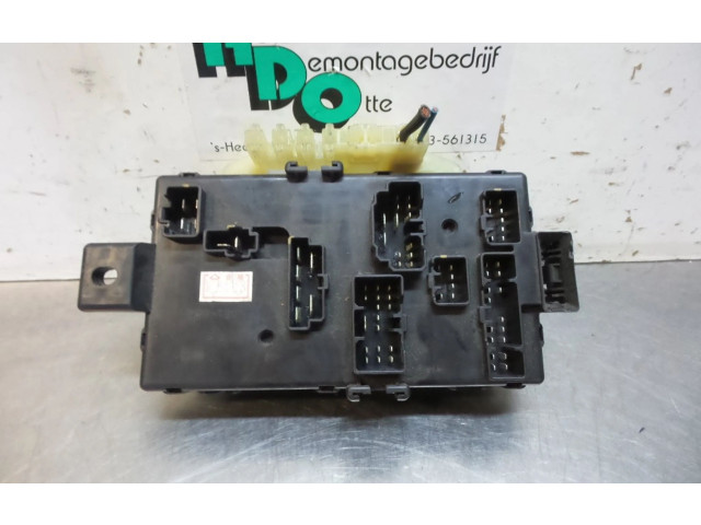 Ящик предохранителей (комплект) 8260097405, 8260097405   Daihatsu YRV