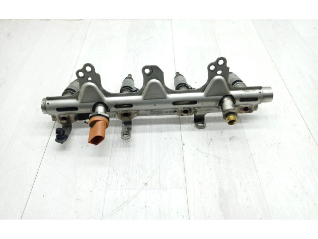 Vstřikovač 06J133317M, 0261500076   Audi A5 8T 8F    CDN 
