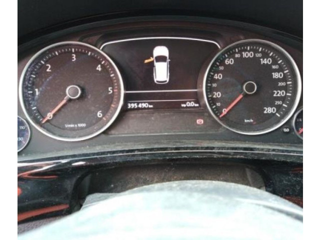 Блок АБС    Volkswagen  Touareg II  2010 - 2018 года