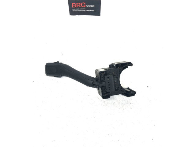 Ручка стеклоочистителей 4B0953503H, CZC301202032   Volkswagen PASSAT B5.5