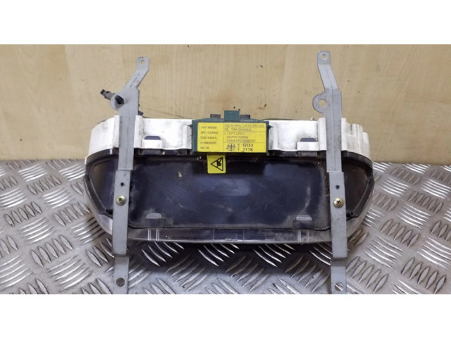 Панель приборов LR0008001, YWY100340   Land Rover Freelander       