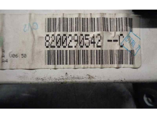 Дисплей    8200290542   Renault Megane II