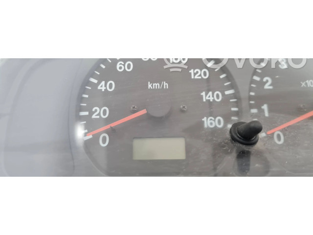 Панель приборов    Suzuki Jimny       