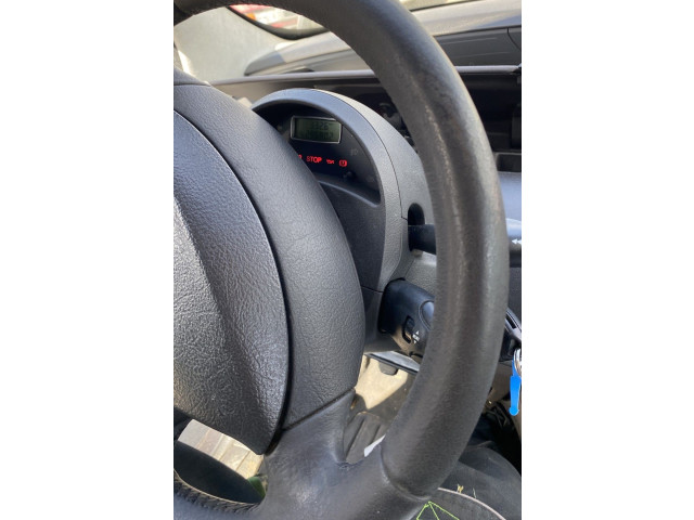 Руль Peugeot 807   -  года 4109FH      