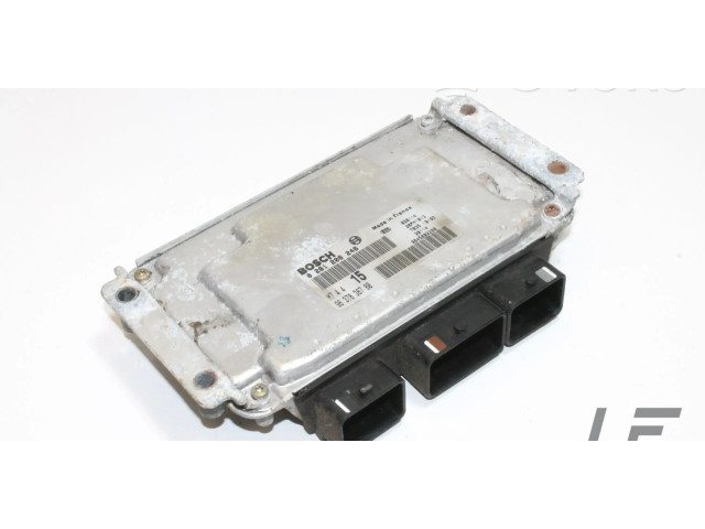 Блок управления двигателя 0261206246   Citroen Saxo