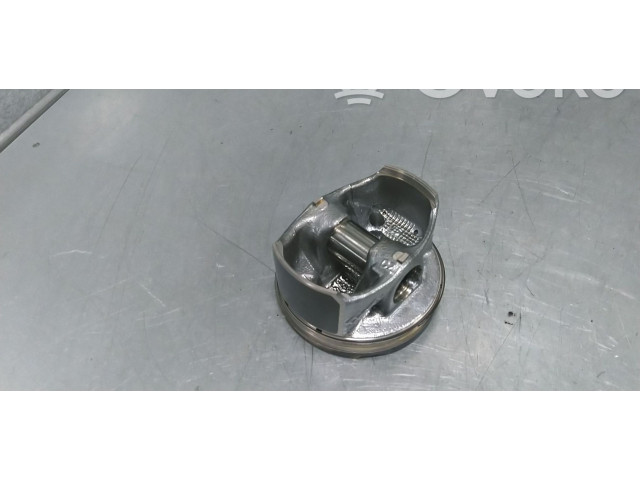  Поршень 264915 A2640301900  Mercedes-Benz C W205  