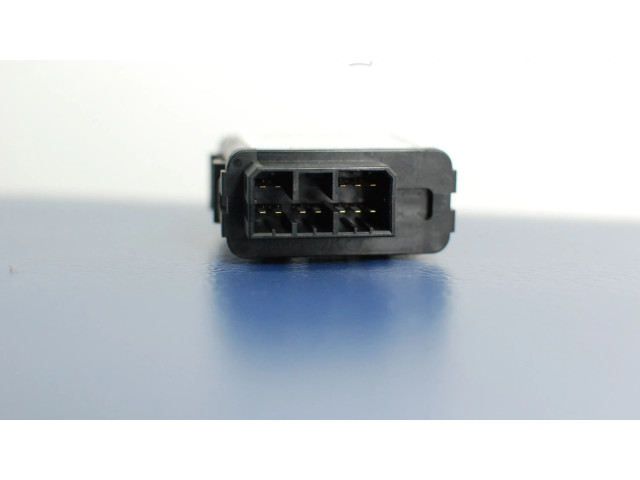 Блок управления TC91675G2G, TC91675G2G   Mazda MPV II LW