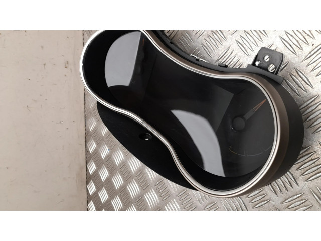 Панель приборов 68243471AG   Jeep Grand Cherokee       