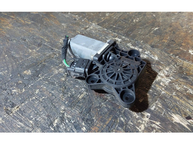Zámek zadních dveří A2208204642, 119651105   Mercedes-Benz C W203 2001