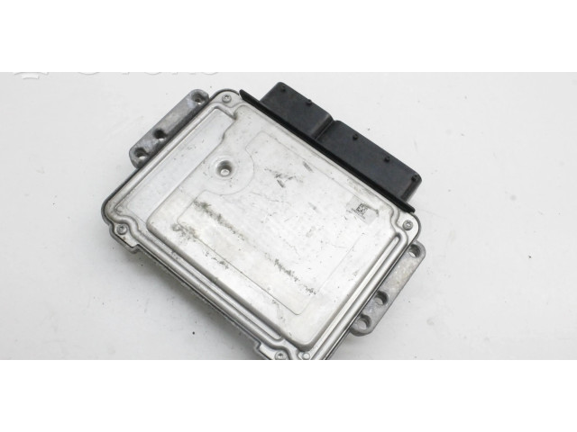 Řídící jednotka 391202A001, 0281019639   Hyundai ix35 2009