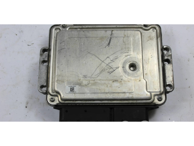 Řídící jednotka 0281018051, 391202A205   Hyundai i40 2012
