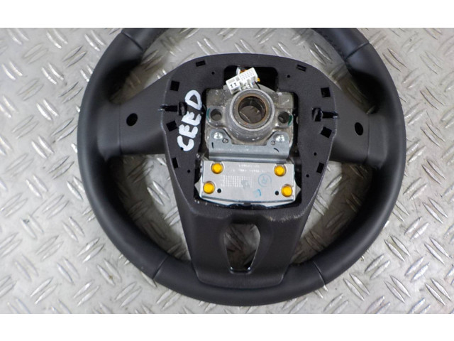 Volant KIA Ceed 2018   