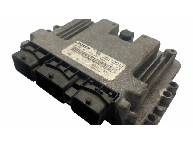 Řídící jednotka 8200311539, 8200440204   Renault Laguna II 2002