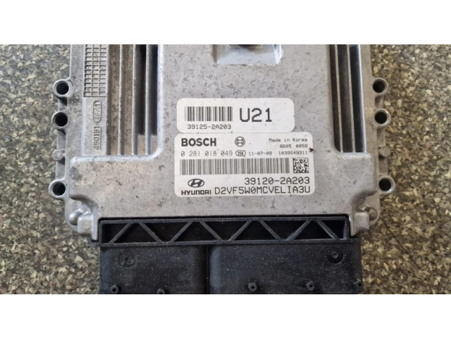 Блок управления двигателя 391202A203, 0281010049   Hyundai i40