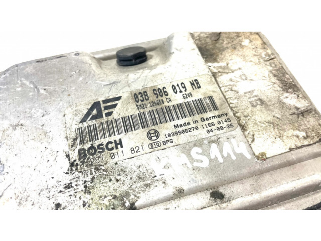Блок управления двигателя 038906019NB, 0281011821   Ford Galaxy
