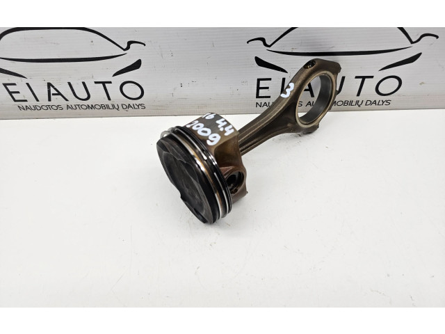  Поршень с шатуном N63B44 7565233  BMW X6 E71  