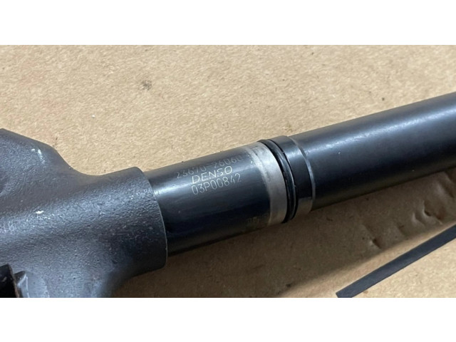 Vstřikovač 2367026060, 03P00842   Toyota RAV 4 (XA30)  pro naftový motor 2.2  