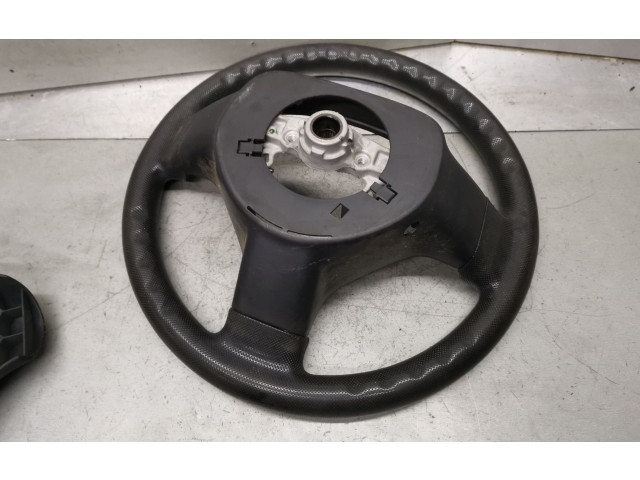 Volant Peugeot 107 2006   