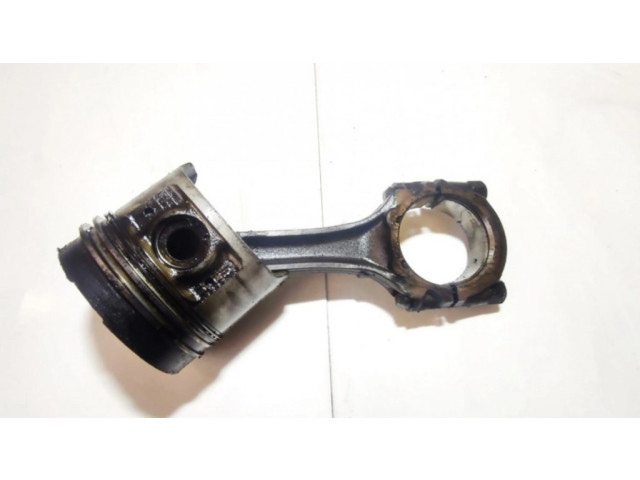 Píst 57J1   Nissan Almera  pro naftový motor 2.0  