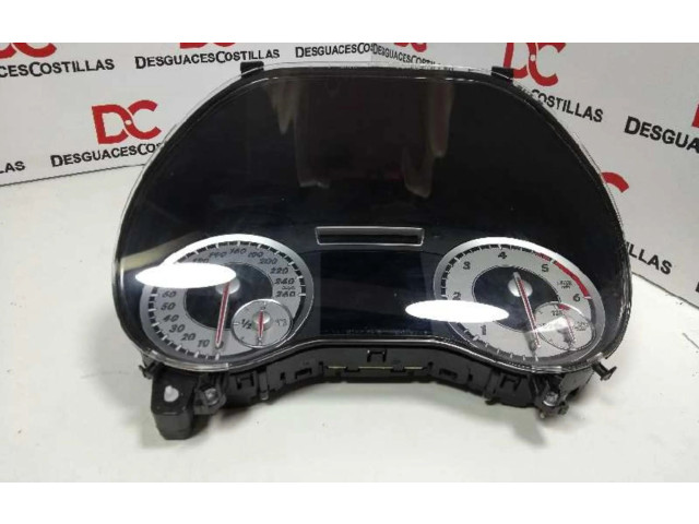 Přístrojová deska  Mercedes-Benz A W176 2012 A1769000101  