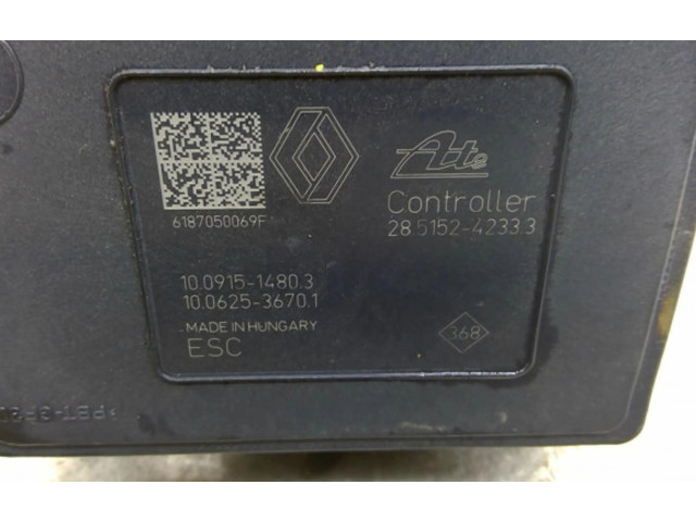 Jednotka ABS 476600737R   Renault Megane IV 2015