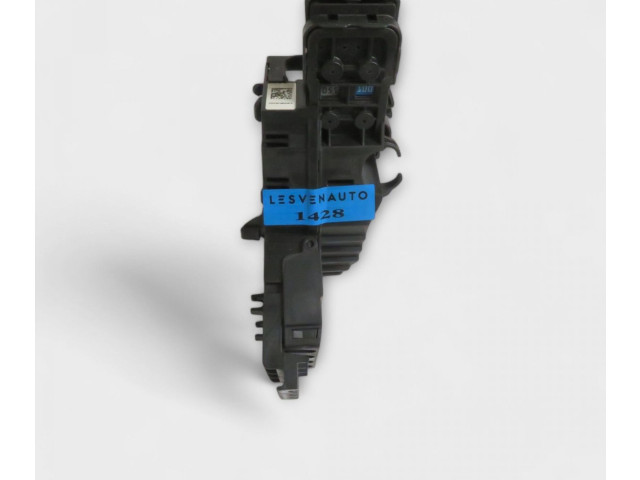 Блок предохранителей  A1665402450, A1665402450   Mercedes-Benz GL X166    