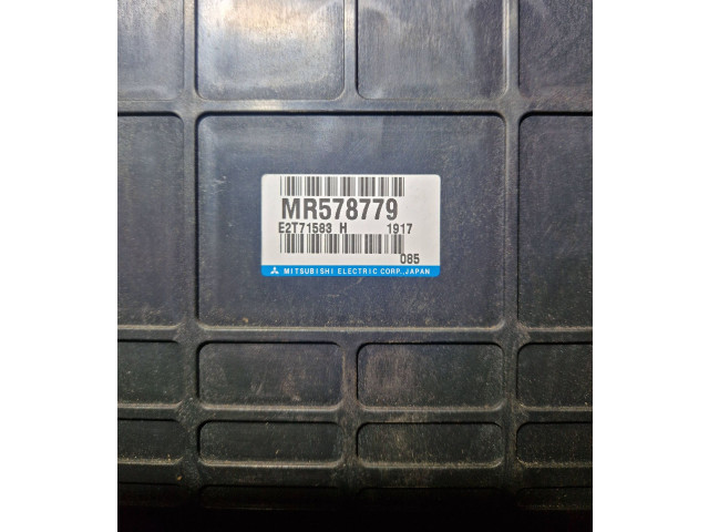 Блок управления двигателя MR578779, E2T71583H   Mitsubishi Pajero Pinin