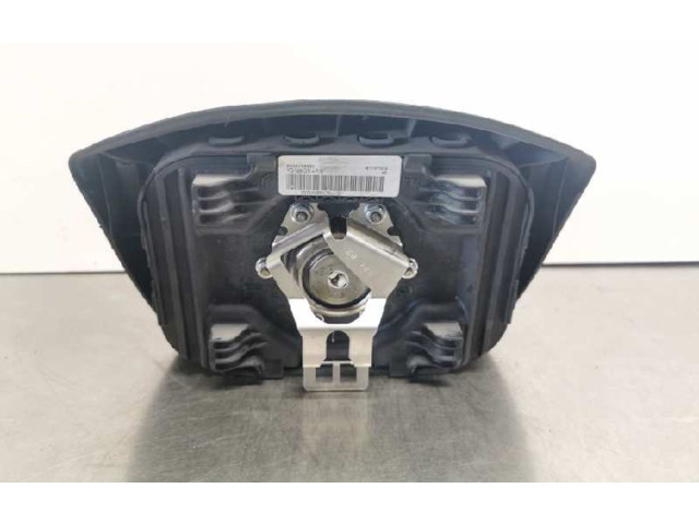 Подушка безопасности водителя 8200136331, 23711490175   Renault Trafic I