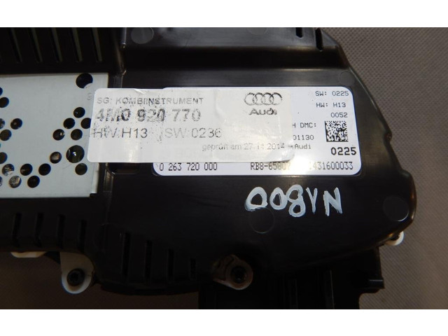 Přístrojová deska  Audi Q7 4M 2016 4M0920770  