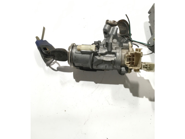 Комплект блоков управления 2120001332, 8966142A22   Toyota RAV 4 (XA20)