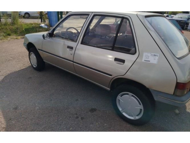 Zpětné zrcátko  Peugeot 205 1991  814842, 814842  