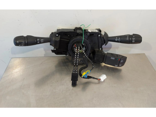 Подрулевой шлейф SRS 479457095R   Renault Clio I