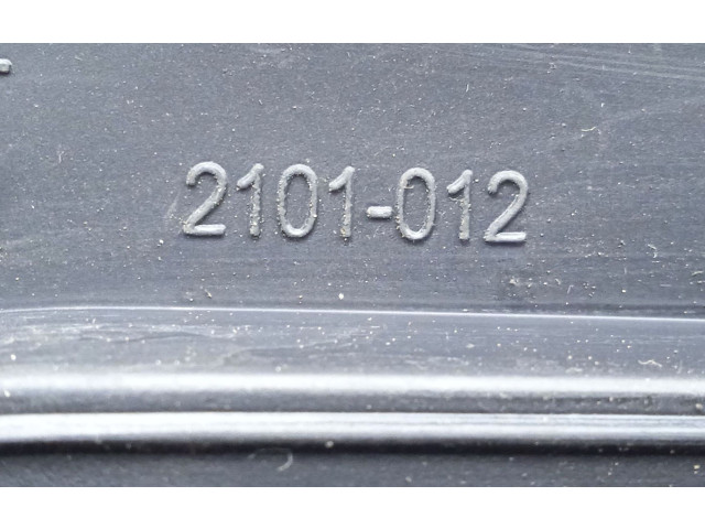 Zpětné zrcátko  Peugeot 107 2006  2101012-879400H010, NEGRO  