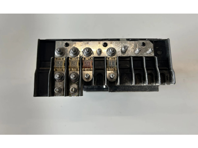 Блок предохранителей  1K0937125, 1K0937125   Volkswagen Golf Plus    
