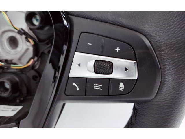 Volant BMW 1 F40 2023 9484768  