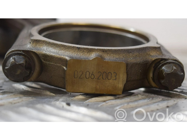 Píst 75244937521300   BMW 7 E65 E66  pro benzínový motor 6.0 N73 B60 A 