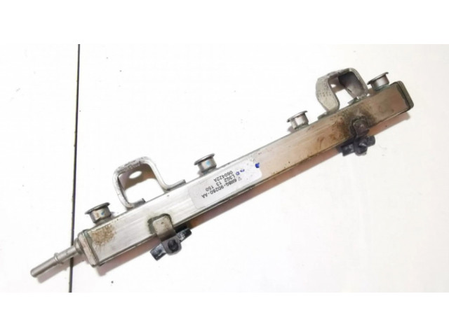 Vstřikovací lišta 6m8g9d280aa, l3g213150  060422a   Mazda 5  pro benzínový motor 2.0  