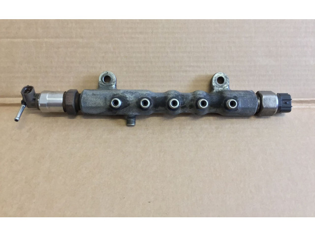 Топливная рампа 8945860010, KH013003   Lexus IS 220D-250-350  