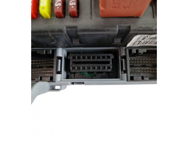   Pojistková skříňka 51778008, 503440200506   Fiat Linea 2009