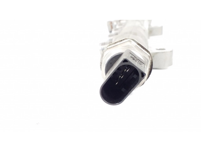 Vstřikovací lišta A6510700495   Mercedes-Benz E C207 W207  pro naftový motor 2.2 651911 