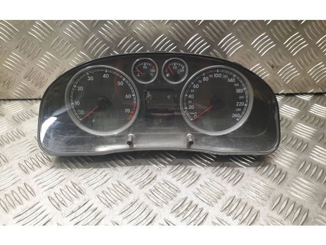 Панель приборов 3B0920827   Volkswagen PASSAT B5.5       
