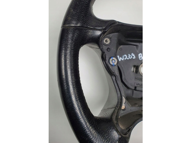 Volant Mercedes-Benz CLK A209 C209 2006 A2304600503  
