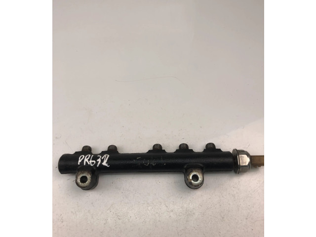 Vstřikovací lišta 9804776780   Peugeot 308     