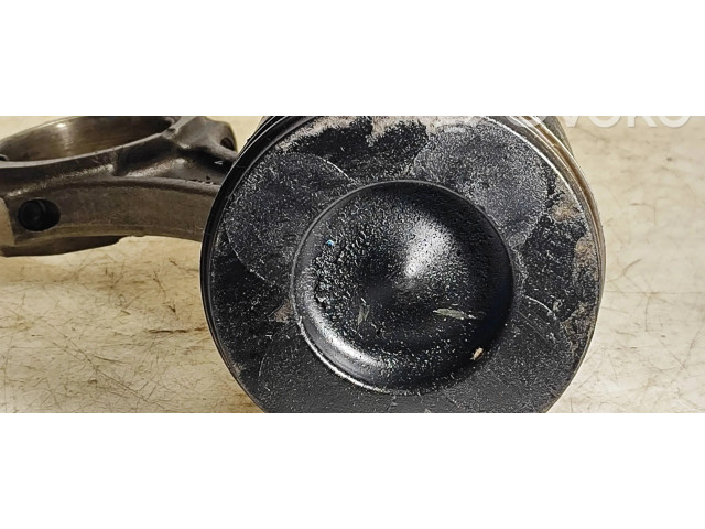 Píst AA3C   Mazda 6  pro naftový motor 2.2  