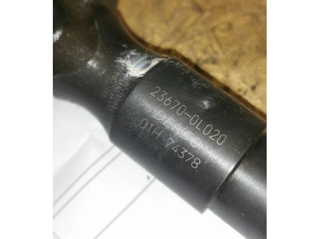 Vstřikovač 236700L020, 01H74378   Toyota Land Cruiser (J120)    1kd 